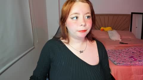 laylaah online show from January 17, 3:45 am