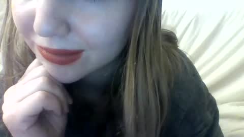 Snapshot of layannalea chatting on January 23, 5:24 am layannalea online show from January 23, 5:24 am