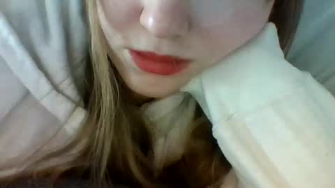 Snapshot of layannalea chatting on January 20, 5:48 pm layannalea online show from January 20, 5:48 pm