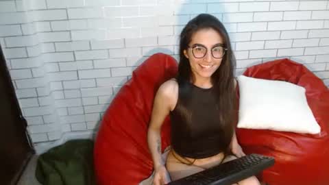 Layla Collins69 online show from July 21, 5:42 am