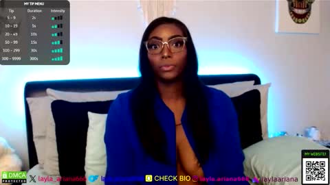 laylaariana online show from November 3, 3:40 am