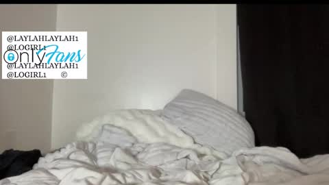 laylahlaylah1 online show from March 4, 1:24 am