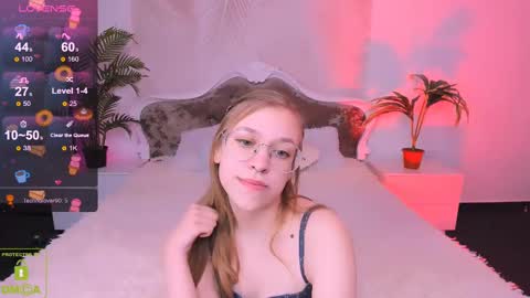 layriantavee online show from February 12, 8:38 am