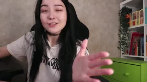 Lisa online show from February 28, 4:49 am