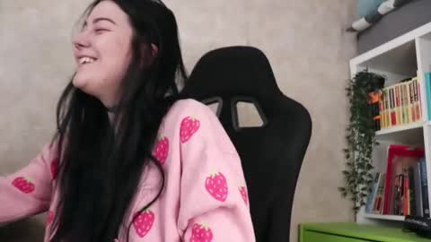 Lisa online show from March 9, 4:06 am