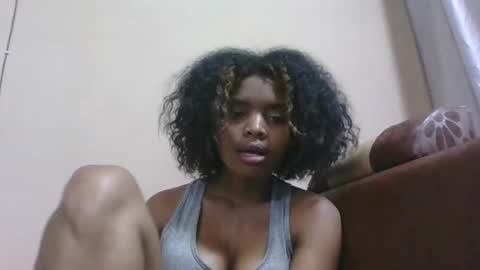 lea96546 online show from December 2, 6:56 am