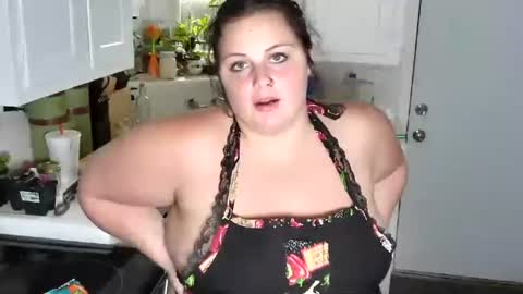 Leah jewel online show from August 6, 1:03 am