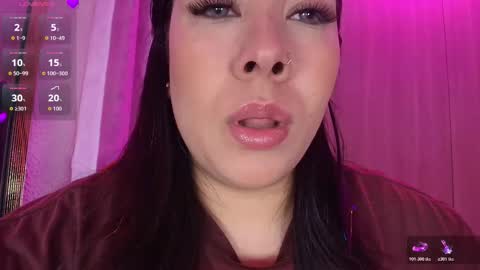 leah online show from November 11, 10:06 am