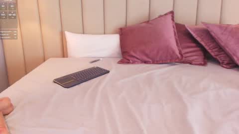 Hey Im Lea online show from March 9, 2:54 pm