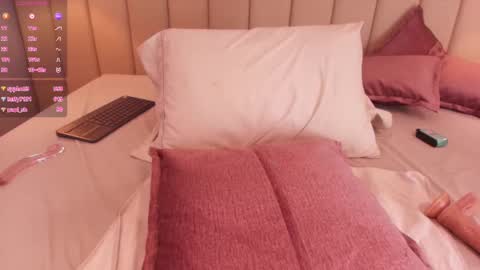 Hey Im Lea online show from February 17, 1:55 pm