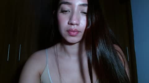 leanaalhub online show from December 14, 6:56 am