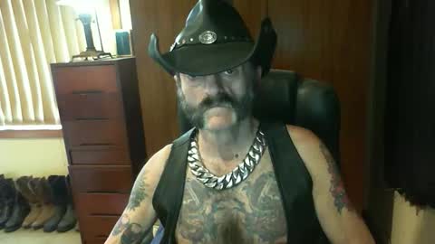 leathergreaser online show from October 6, 12:07 am