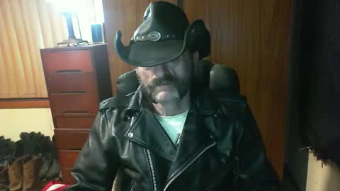 leathergreaser online show from June 9, 7:13 pm