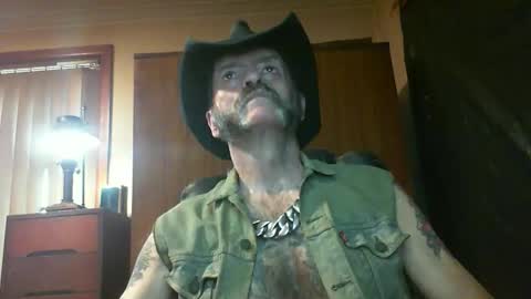 leathergreaser online show from March 25, 9:10 pm