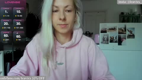 LeaVixx online show from December 23, 8:22 am