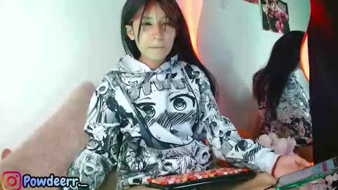 lee_powder online show from March 9, 12:04 am