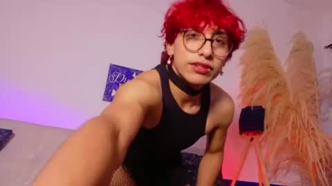 leeh online show from June 11, 12:36 pm