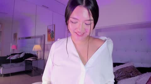 Suri  online show from January 31, 3:33 pm