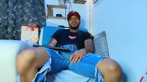 Snapshot of leenar_key chatting on September 9, 10:59 am leenar_key online show from September 9, 10:59 am