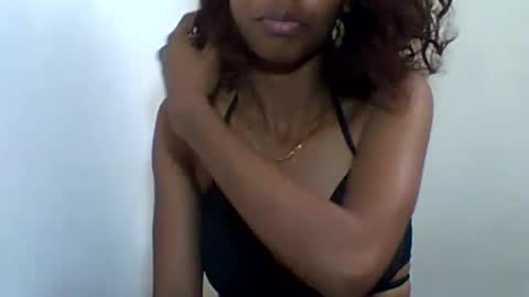 leeromi online show from June 19, 10:32 am