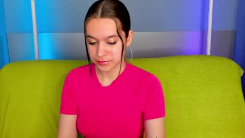 leiawow online show from May 7, 9:27 am
