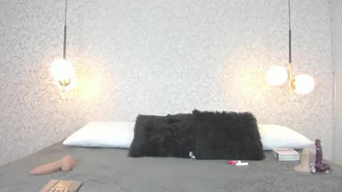 LEIGH ANGELS online show from September 11, 11:06 pm