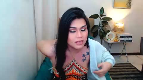 Cailey online show from June 12, 6:07 pm