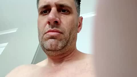 leightimmins001 online show from May 3, 11:49 am