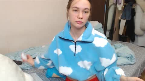 leila_bambi_ online show from February 13, 8:24 pm