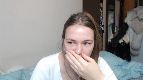 leila_bambi_ online show from February 4, 8:35 am