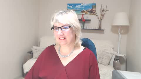 Leila Kinky online show from March 3, 4:25 am