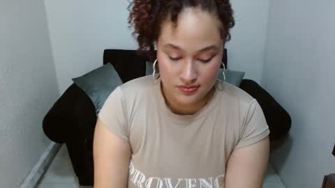 leilaparkersex69 online show from March 18, 3:29 pm