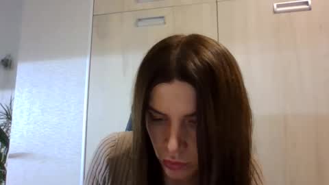 lena6122000 online show from November 14, 3:03 pm