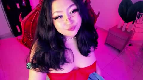 Lenna Kang online show from February 3, 2:53 am