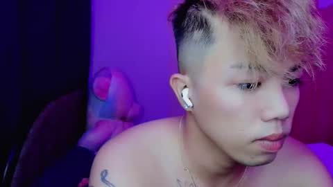 lena online show from April 16, 5:35 pm