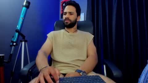 Leo  Diaz online show from February 9, 7:26 am