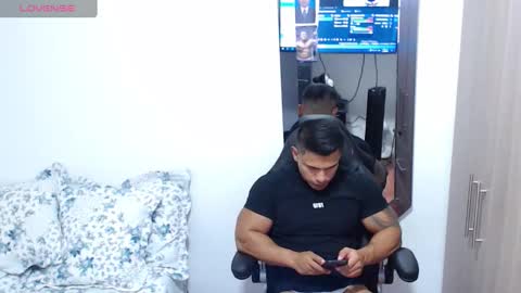 Leo online show from October 7, 12:50 am