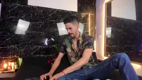 leo vesper online show from June 17, 2:49 am