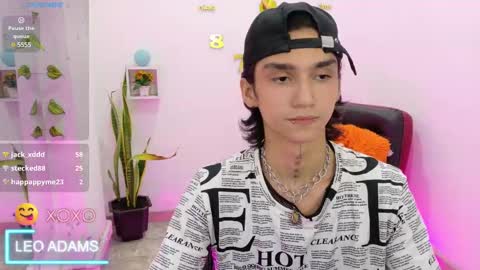 Leo online show from March 8, 4:28 pm