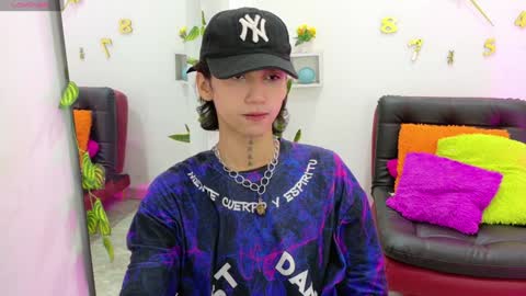 Leo online show from February 3, 12:57 pm