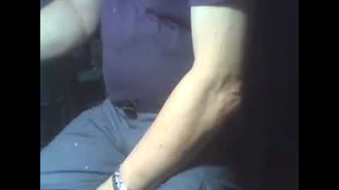 leobauo online show from March 2, 12:34 pm