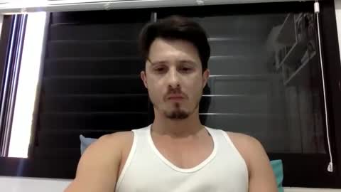 leomantovani online show from September 29, 1:43 pm