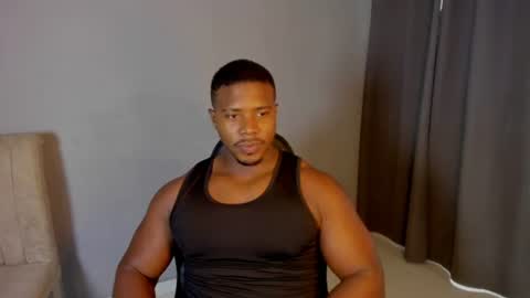 Leandro jones online show from July 23, 7:55 pm