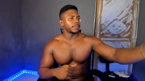 Leandro jones online show from April 10, 2:39 am