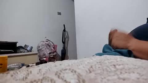 leonardosouza73 online show from October 21, 4:06 am