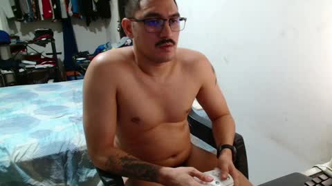 leonino231 online show from April 6, 4:46 am