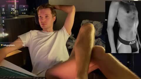 Leon online show from February 18, 6:08 pm