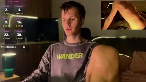 Leon online show from April 18, 9:15 pm