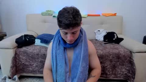 Leo  online show from October 10, 9:41 pm