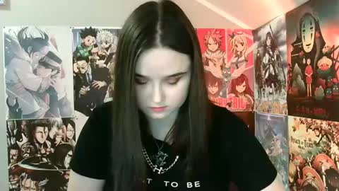 little secret online show from March 4, 10:16 pm